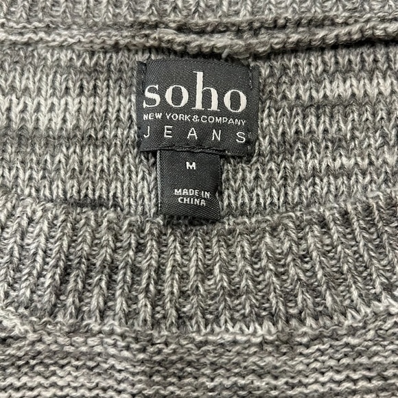 NWOT New York Jeans Company soho Fringe Sleeve‎ Sweater Sz M - Picture 2 of 5